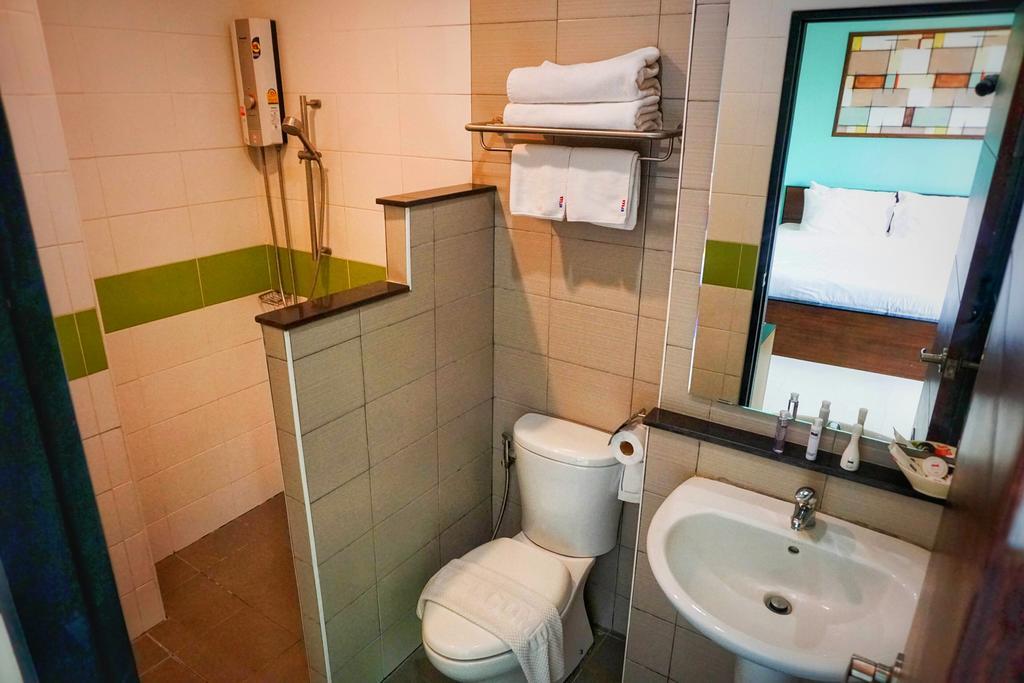 Ma Chic & Cozy Aparthotel Lampang Buitenkant foto